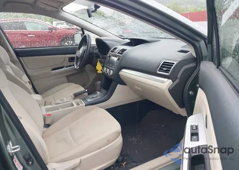 2015 Subaru Impreza z USA, uszkodzony, nr VIN JF1GJAA61FH022139